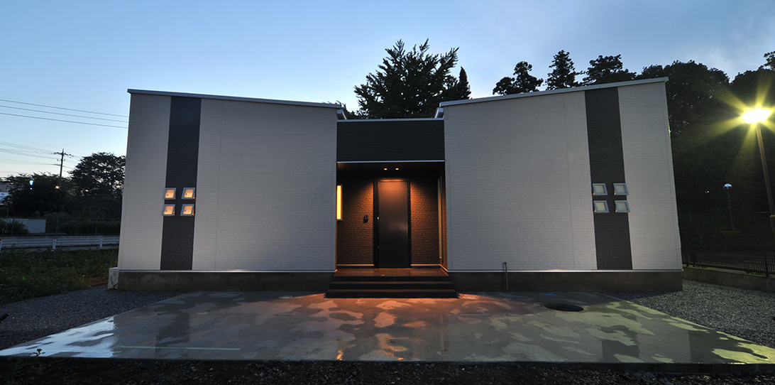 COMPACT VILLA